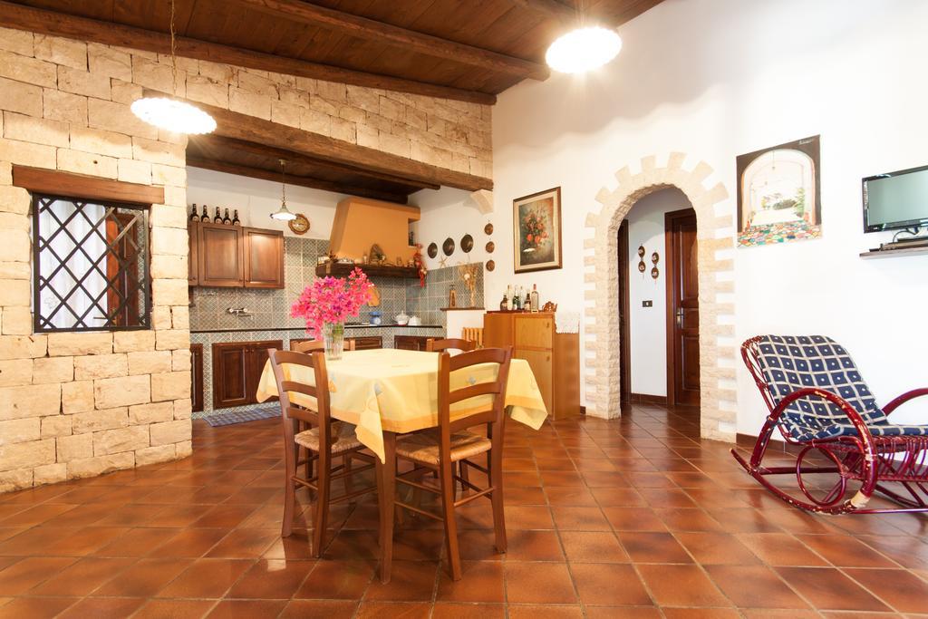 Villino Dei Gabbiani Villa Castellammare del Golfo Bilik gambar